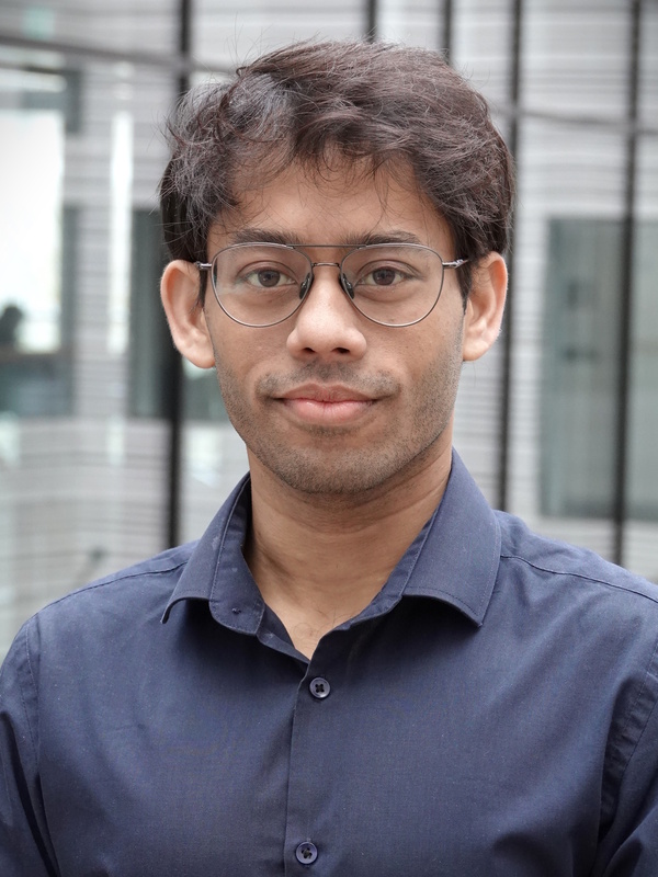 Dr Saptarsi Ghosh