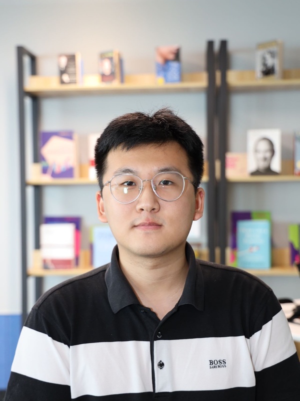 Mr Yucheng Hu