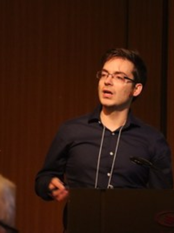 Dr Gunnar Kusch